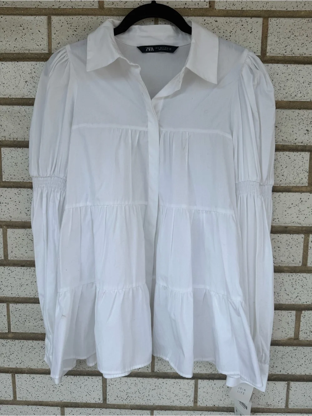 ZARA White Tiered Collared Button-Up Blouse